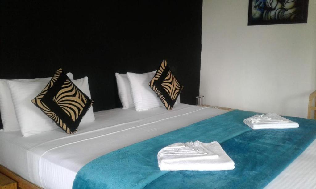 Dew Drop Resort Ella Eksteriør billede